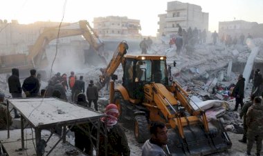 Kürt mahallesinde 5 katlı bina çöktü: Can kaybı 16'ya yükseldi