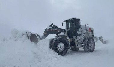 Van, Hakkari, Bitlis ve Muş’ta 1112 yerleşim birimine ulaşım sağlanamıyor