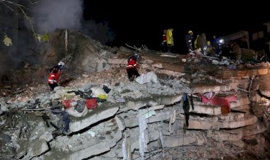 Depremde hayatını kaybedenlerin sayısı 9 bin 57’e yükseldi