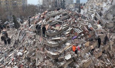 Japon Profesör Shinji:  Türkiye'deki deprem dünyanın en büyük kara depremlerinden biri