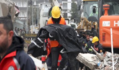 Depremlerde can kaybı 31 bin 643'e yükseldi