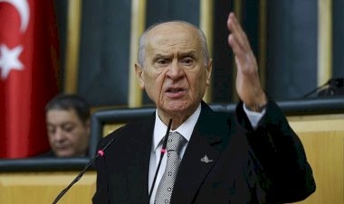 Bahçeli Haluk Levent'e çattı: Akbaba gibi kanat çırpıyorlar
