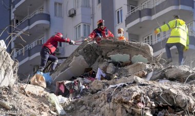 Depremde can kaybı 35 bin 418'e yükseldi