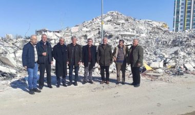 Deprem bölgelerini ziyaret eden Kürt partileri gözlem ve önerilerini açıkladı