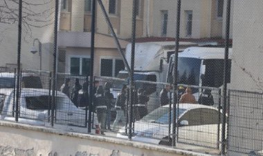 Diyarbakır'da deprem soruşturmasında 15 kişi tutuklandı