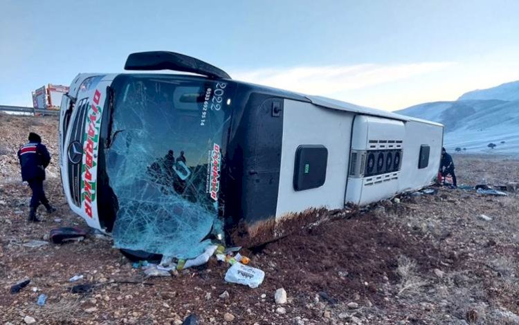 Diyarbakır’dan Bodrum’a giden otobüs devrildi: 8 ölü, 4'ü ağır 35 yaralı!