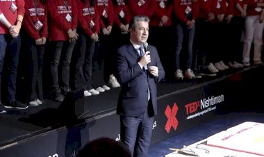 Başbakan Barzani: Gençler kendilerine güvenmeli, onların yanındayız