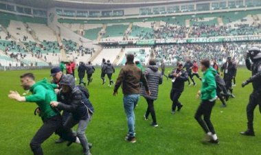 Bursaspor-Amedspor maçındaki olaylara ilişkin gözaltı sayısı 10'a yükseldi