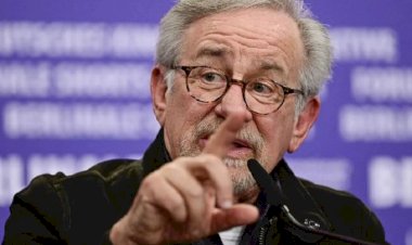 Ünlü yönetmen Spielberg: Bence uzaylılar var, ABD hükümeti bilgileri halktan saklıyor