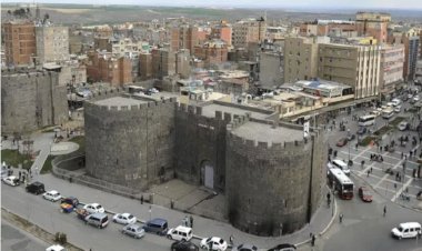 Türkiye'nin en kalabalık mahallesi Diyarbakır’da!