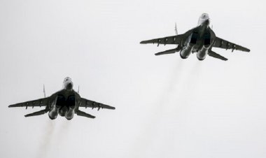 Polonya, Ukrayna'ya savaş uçağı gönderen ilk NATO ülkesi olacak