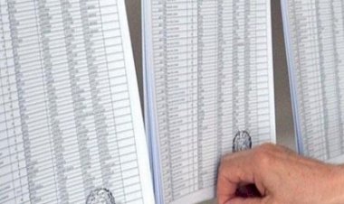 Seçmen listeleri askıya çıkarıldı