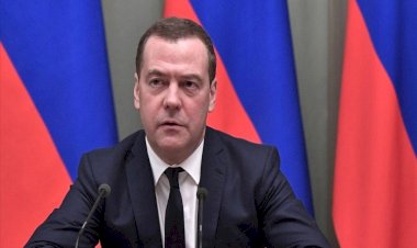 Medvedev: Açık konuşalım, Ukrayna Rusya'nın parçasıdır