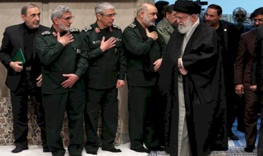 Devrim Muhafızları gizli bilgileri satıyor iddiası