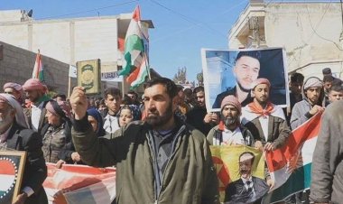 Silahlı gruplar Cindires’te gösterilere katılanları tehdit edip tutukluyor