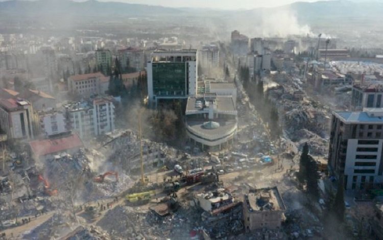 Depremlerde 2 trilyon lira zarar meydana geldi