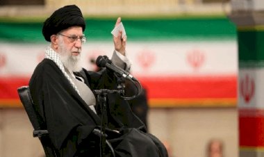 İran lideri Hamaney'den gündem yaratan ‘başörtüsü zorunluluğu’ açıklaması