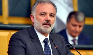 Ayhan Bilgen: 'Yeşil Sol Parti'nin seçime sokulmama riski var'