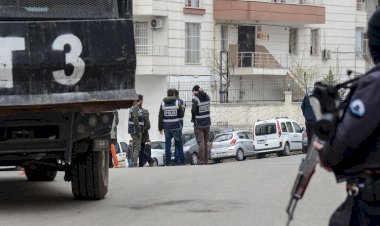 Diyarbakır merkezli 21 ilde operasyon: Siyasetçi, STK’lılar ve gazetecilere gözaltı