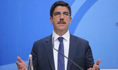 Yasin Aktay: AK Parti Kürt sorununu çözdü