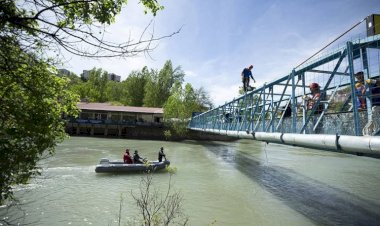 Munzur Çayı'nda Kaybolan 3 Kişiden 1'inin Cansız Bedenine Ulaşıldı