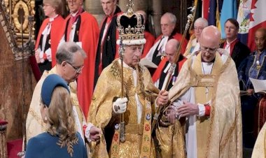 İngiltere’de görkemli tören: Kral 3. Charles tacını giydi