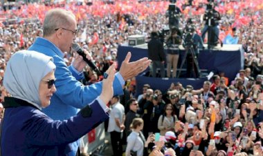 Erdoğan İstanbul mitinginde konuştu: Kılıçdaroğlu’na vatanı böldürtmeyeceğiz