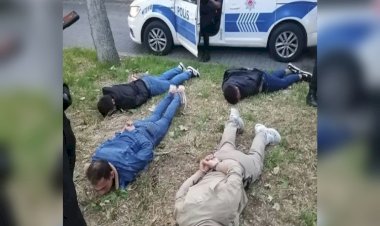 Halay çektikleri için şiddet görmüştüler: Darp raporu alırsanız gününüzü görürsünüz