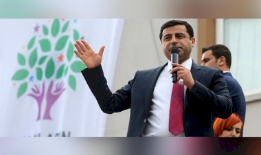 Demirtaş'tan Kılıçdaroğlu'na destek çağrısı: Yarın son seçim olabilir