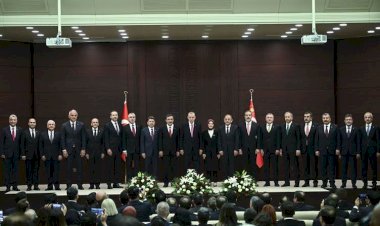 Erdoğan yeni kabineyi açıkladı