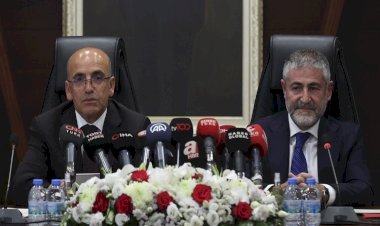 Mehmet Şimşek: Türkiye'nin rasyonel zemine dönme dışında seçeneği kalmamıştır