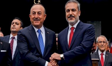 Türkiye'nin yeni Dışişleri Bakanı Hakan Fidan görevi devraldı