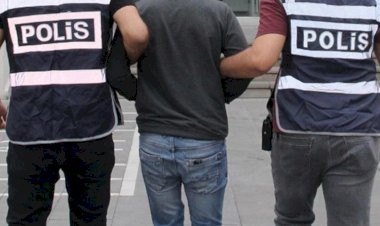 Bitlis'te ev baskınları: 8 kişi gözaltına alındı