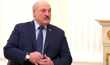 Lukaşenko 'Barış planını' ağzından kaçırdı: 'Putin belgeleri gönderdi'