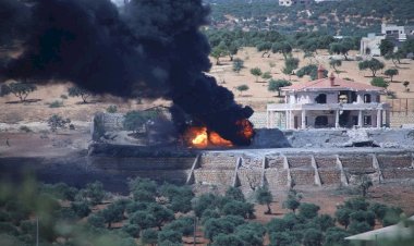 Rusya'dan İdlib'e bombardıman: Çok sayıda ölü ve yaralı var