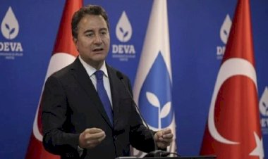 Babacan: Kimseye borcumuz yok, helalinden kazanmış 15 vekilimiz var