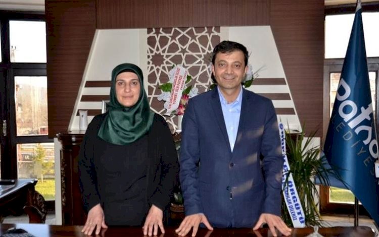 HDP'li Patnos Belediye Eş başkanları gözaltına alındı