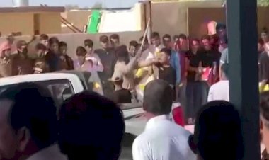 Musul: 3 polis, Ezidi gence sopalarla saldırdı