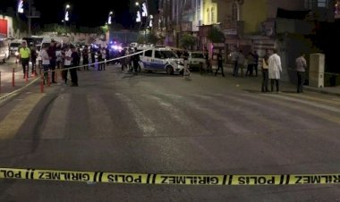 Urfa'da bıçaklı kavga: 1’i polis, 3 kişi yaralandı