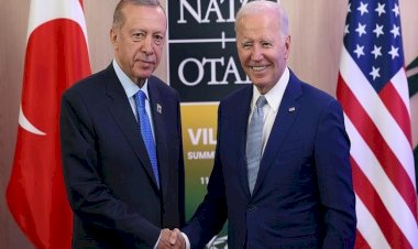 Biden, İsveç'in NATO'ya kabulü konusunda Erdoğan'a teşekkür etti