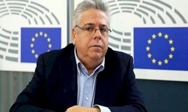 AP Türkiye Raportörü: AB üyeliği için Kavala, Demirtaş ve HDP'li başkanları bırakın