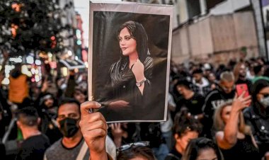 Jina Emini’nin ailesine destek veren 54 avukata soruşturma