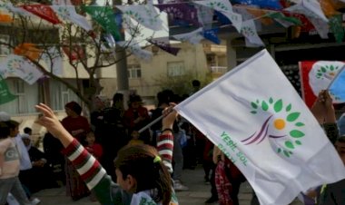 Yeşil Sol Parti 'üç harf' arıyor