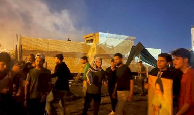 Bağdat’ta İsveç Büyükelçiliği ateşe verildi