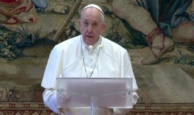 Papa'dan Rusya'ya çağrı: Tahıl Anlaşması'na geri dönün