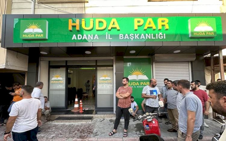 HÜDA PAR’da 2 kişiyi bıçaklayan 72 yaşındaki zanlı tutuklandı
