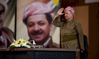 Başkan Barzani Akre ve Berdereş'te halkla buluştu