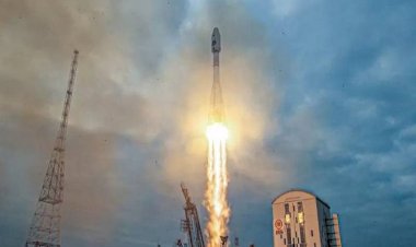 Rusya'nın uzay aracı kontrolden çıkıp Ay'a çakıldı