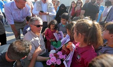 ABD Kongre üyeleri, Türkiye sınırından Suriye'nin muhalif kontrolündeki bölgesine geçti