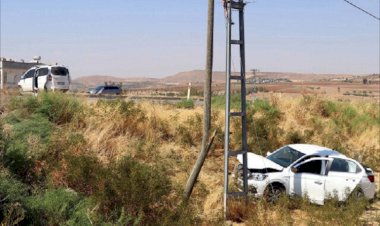 Antep'te iki araç çarpıştı: 3 ölü, 6 yaralı